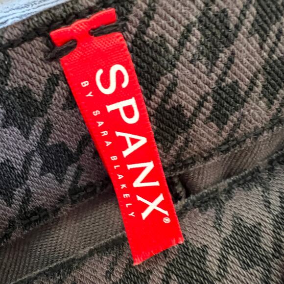Spanx Leggings Womens Size M/M Black & Gray Houndstooth Pattern Ankle Jean-ish - Picture 2 of 15